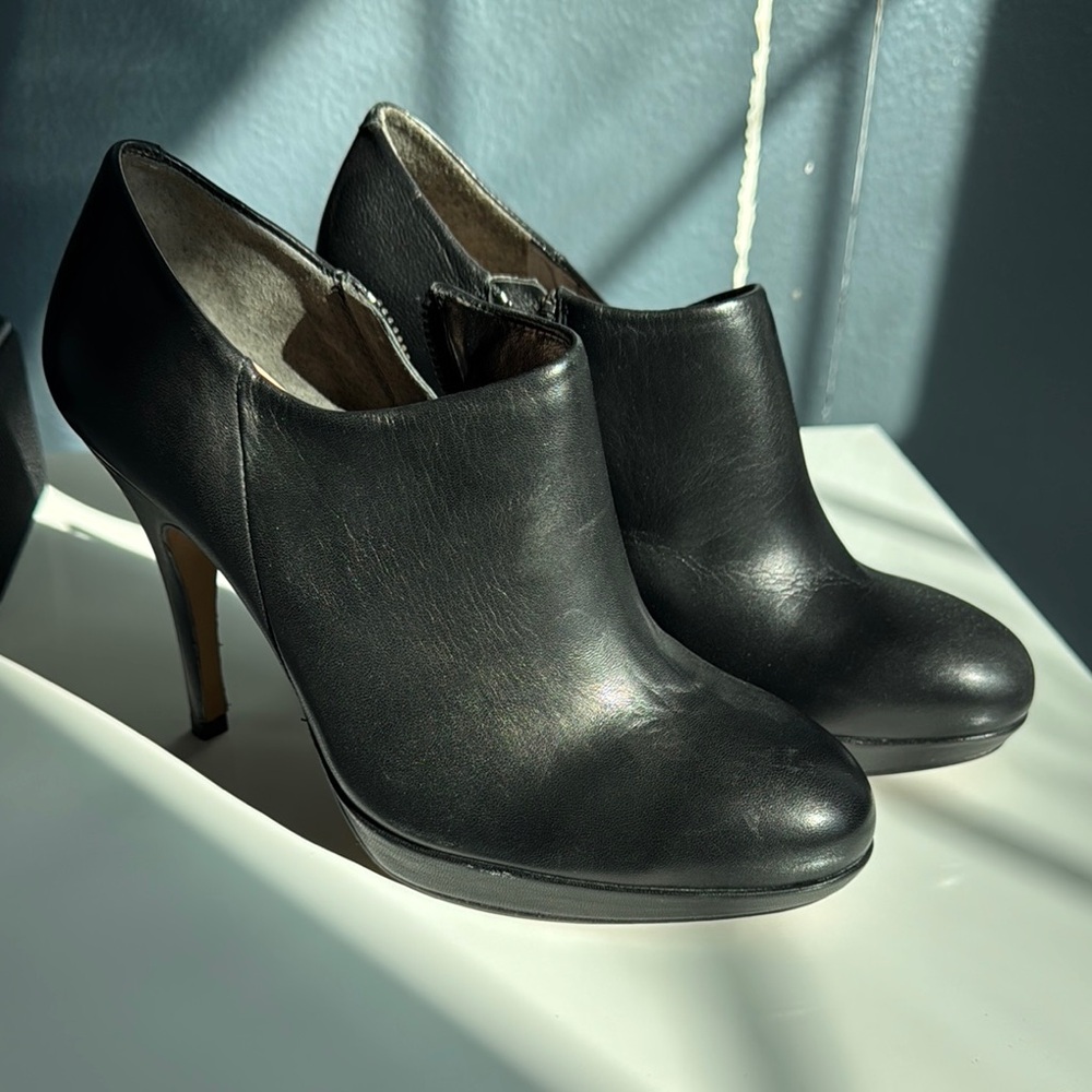 Never work Vince camuto Women's Heeled Elvin Ankle Boots